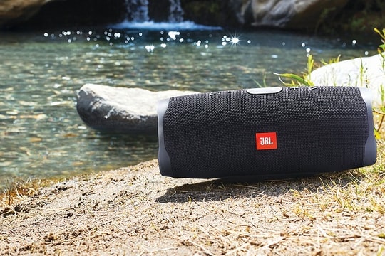 Loa Bluetooth chống nước du lịch mùa hè