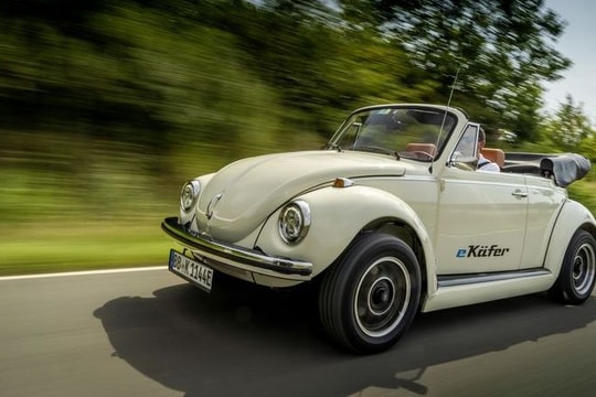 Volkswagen biến xe Beetle đời cũ thành xe điện