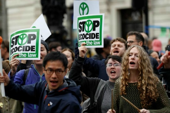 Biểu tình kêu gọi chống biến đổi khí hậu diễn ra ở nhiều nơi trên thế giới