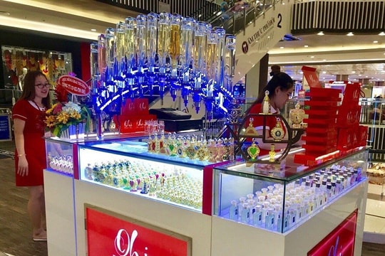 Quà cho giới nữ nhân Ngày Phụ nữ Việt Nam 20/10: Nước hoa Ohi Perfume