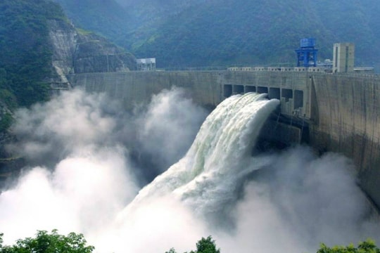 Những con đập trên sông Mê Kông thay đổi cuộc sống hàng triệu người ra sao?