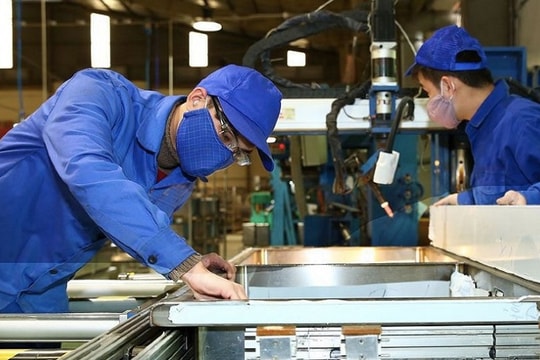 Hơn 7.200 doanh nghiệp đã giải thể quay lại hoạt động