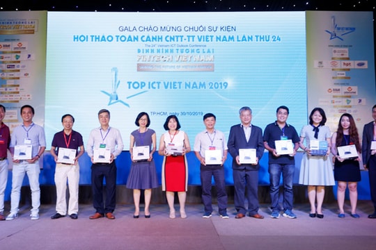 Trao giải thưởng TOP ICT Việt Nam