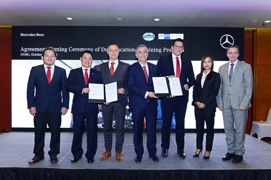 Mercedes-Benz Việt Nam hợp tác đào tạo kỹ thuật viên