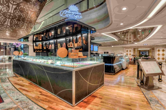 Hương vị bánh ngọt và tráng miệng mới tại The Reverie Boutique