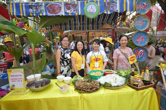 Hội thi “Nhà giáo với ẩm thực ba miền”