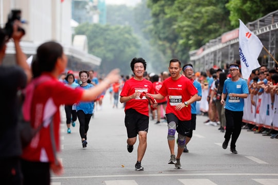 Dai-ichi Life tài trợ giải chạy tiếp sức Vietnam Kizuna Ekiden 2019