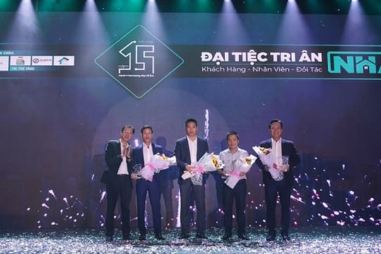 Thiet Thach Group tưng bừng kỷ niệm 15 năm thành lập (2004 - 2019) Thiet Thach Group tưng bừng kỷ niệm 15 năm thành lập (2004 - 2019)