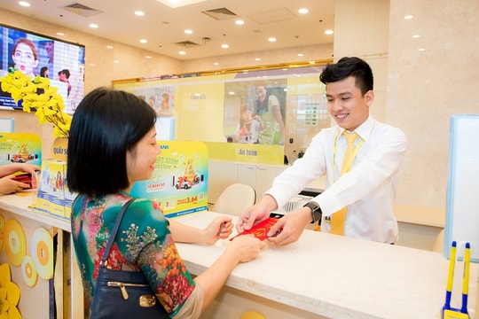Nam A Bank gửi đến khách hàng gần 8.888 lộc xuân