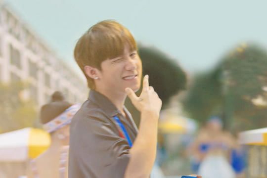 Sơn Tùng M-TP tung clip mới “Khui đi chờ chi”