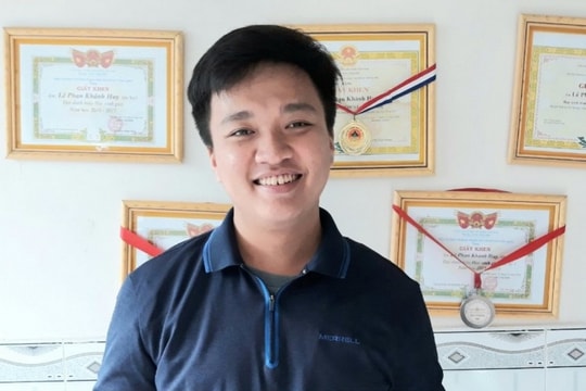 Cậu học trò nghèo Đồng Tháp giành học bổng toàn phần VinUni từ câu trả lời không giống ai