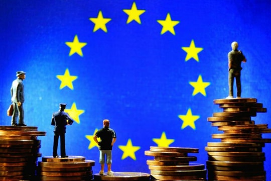 Châu Âu sẽ vay 750 tỷ EUR phục hồi kinh tế hậu đại dịch