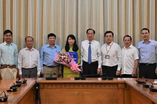 UBND TP.HCM có thêm Phó chánh văn phòng