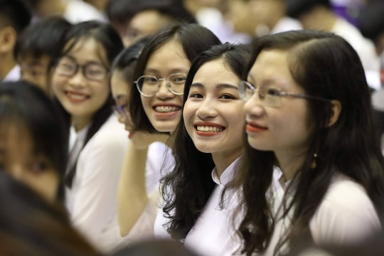 Sinh viên sư phạm không còn được miễn học phí từ ngày 1/7/2020