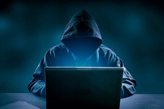 Làm thế nào để tự bảo vệ trước hacker?