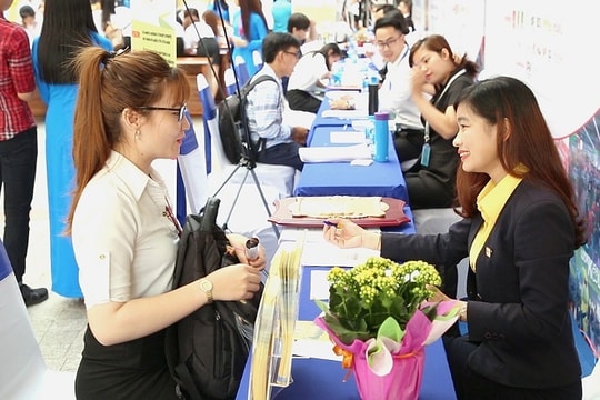 Hai kịch bản cho nhu cầu nhân lực TP.HCM 6 tháng cuối năm 2020