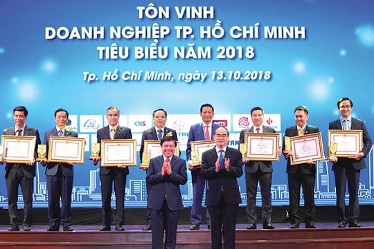 TP.HCM: Tôn vinh doanh nhân, doanh nghiệp tiêu biểu năm 2020