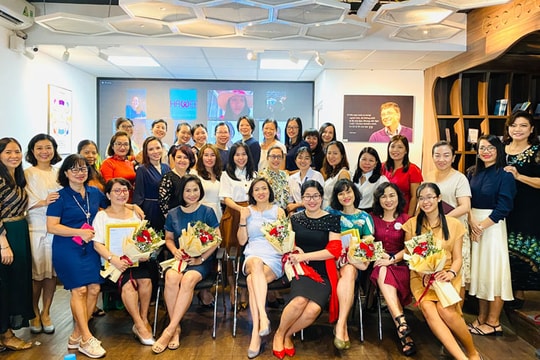 HAWEE ra mắt các cặp đôi mentor - mentee