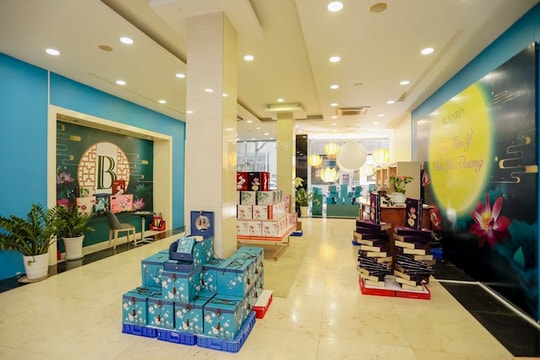 Brodard trình làng 12 hương vị bánh trung thu