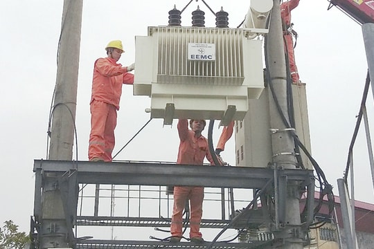 EVN sẽ thu về 2.000 tỷ đồng bán cổ phần Thiết bị điện Đông Anh