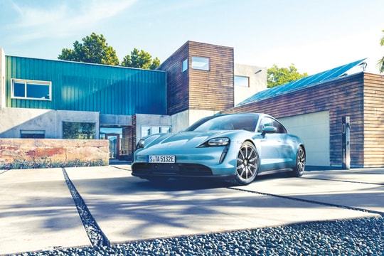 Xe thuần điện Taycan