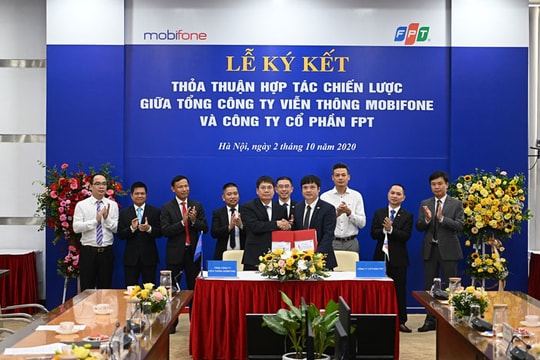 MobiFone và FPT liên minh chuyển đổi số