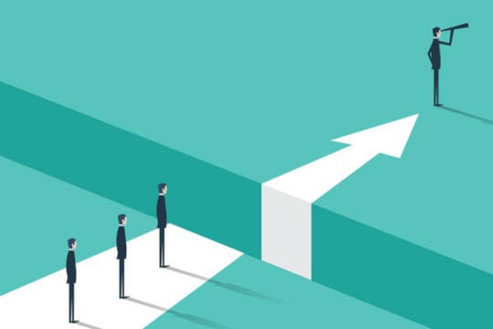 Vượt Covid-19, doanh nghiệp nên chuyển hướng chiến lược sản phẩm ra sao?