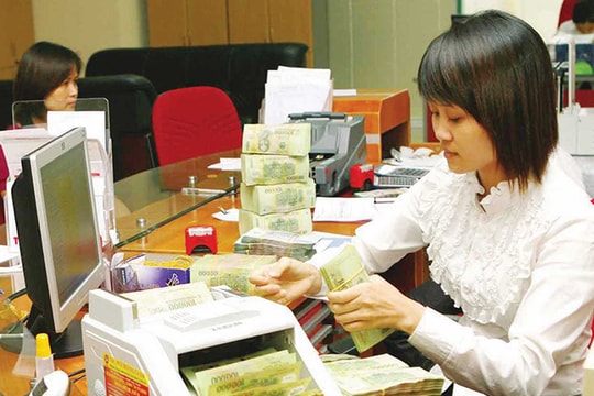 Giảm lãi suất điều hành: Có giúp tăng trưởng tín dụng