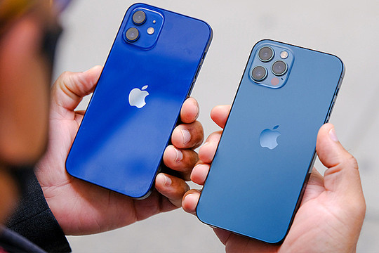 iPhone 12 mở bán: Việt Nam im ắng, đời cũ bắt đầu giảm giá
