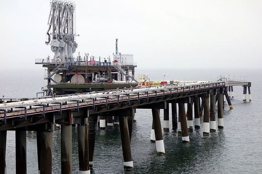 Đến lượt các tập đoàn Mỹ nhảy vào điện khí, ký thỏa thuận dự án 3 tỷ USD tại Việt Nam