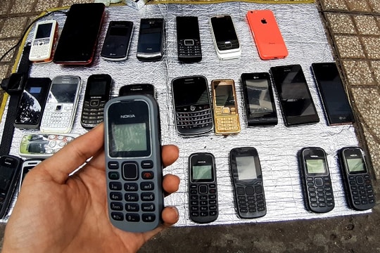 Ngày tàn của điện thoại “cục gạch” sắp đến