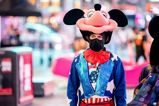 Những người 'khóc ròng' tại xứ sở thần tiên