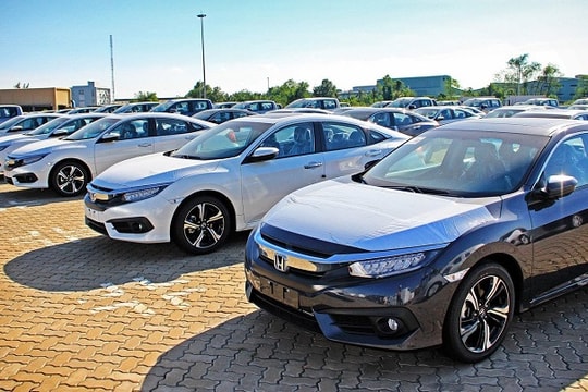 Ô tô nhập khẩu tạm thời mất doanh số trước lắp ráp trong nước