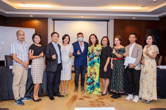 Nghệ sĩ Việt làm show Broadway lấy cảm hứng từ lũ lụt miền Trung