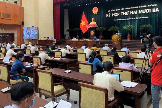 Hôm nay họp HĐND TP.HCM, sẽ quyết Đề án thu phí hạ tầng cảng biển