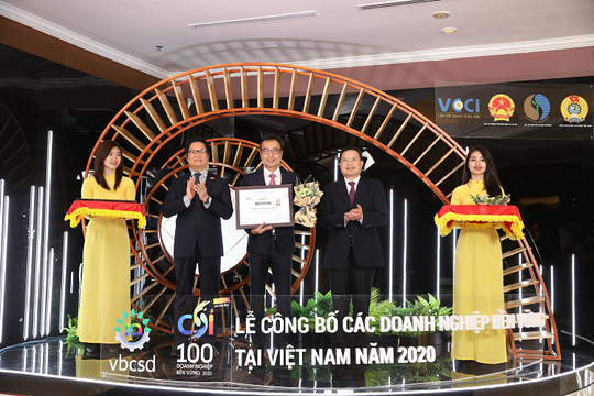 Digiworld nhận giải thưởng Top 100 doanh nghiệp phát triển bền vững lần thứ 5 liên tiếp