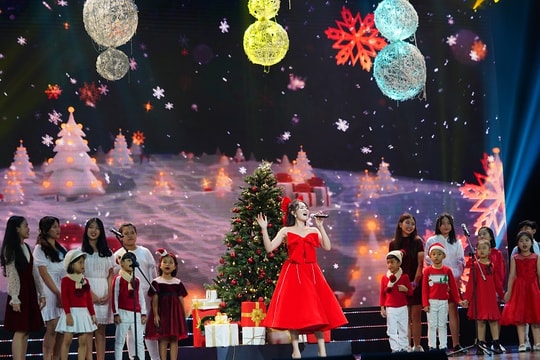 “Quà tặng Giáng sinh 2020 - Ánh sáng tình yêu” trao tặng hơn 1 tỷ đồng sau đêm diễn
