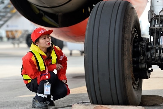 Những trường hợp nghỉ việc phải báo trước ít nhất 120 ngày
