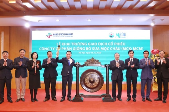 Cổ phiếu Mộc Châu Milk chính thức lên sàn sau một năm về với Vinamilk