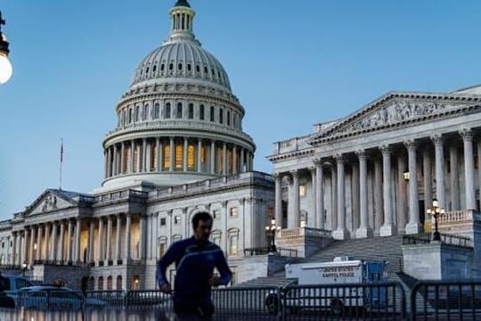 Mỹ mạnh tay tung gói cứu trợ kinh tế