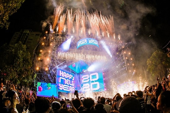 “Countdown Lights 2021” dùng công nghệ thực tế ảo mở rộng vì Covid-19
