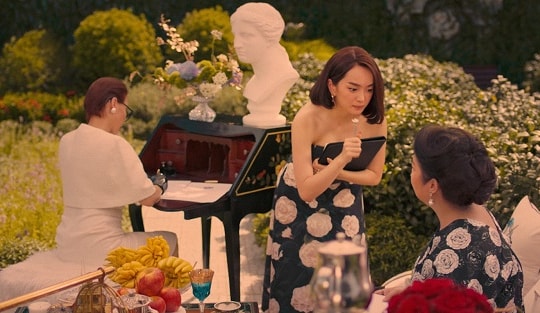 "Gái già lắm chiêu V" ngốn gần 2 triệu USD sản xuất