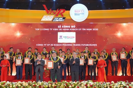 Công ty Phương Trang được vinh danh top 5 công ty uy tín ngành vận tải và logistic