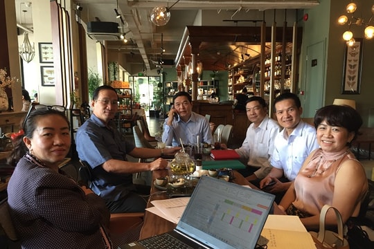 Câu lạc bộ Khuyết Viết hỗ trợ Doanh nhân viết