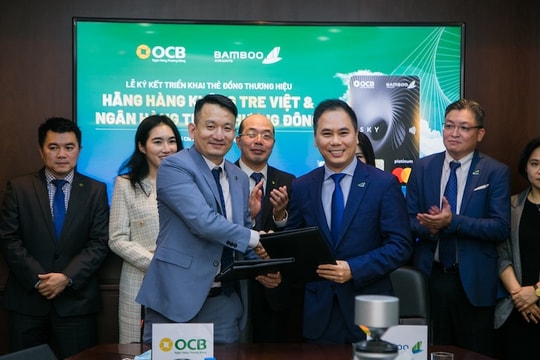 Bamboo Airways và OCB ký kết triển khai thẻ đồng thương hiệu OCB - BAV