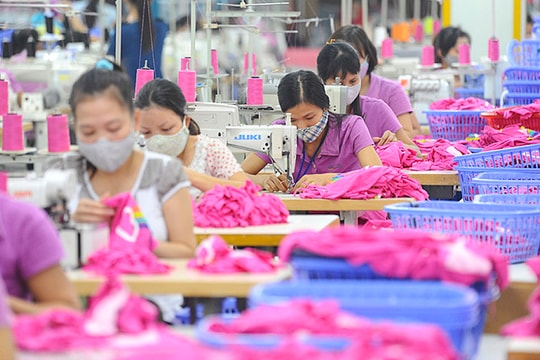 Xuất khẩu dệt may và da giày tăng khá trong tháng 1/2021