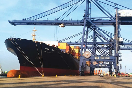 Lối ra nào cho kinh tế Việt Nam năm 2021?