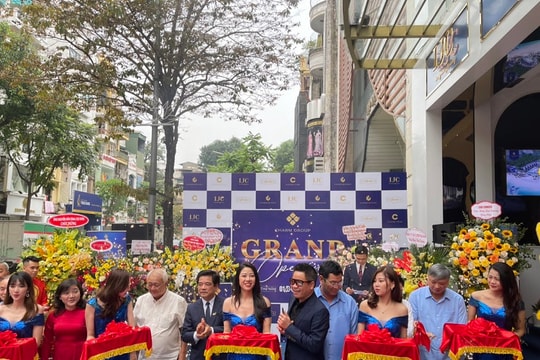 Khai trương Trung tâm dịch vụ khách hàng Charm Club