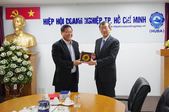 Hiệp hội Doanh nghiệp TP.HCM và Tổng lãnh sự quán Nhật Bản trao đổi kế hoạch hợp tác