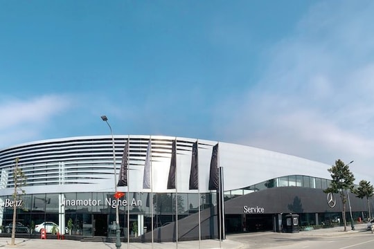 Mercedes-Benz khai trương đại lý lớn nhất khu vực Bắc và Bắc Trung Bộ